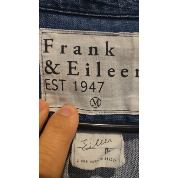 Frank & Eileen Women's Eileen Blue Denim Vintage Distressed Button-Up Shirt M - Picture 8 of 12